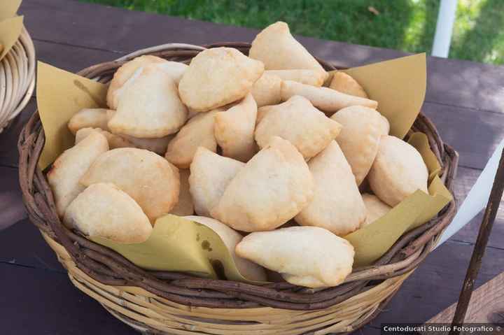 Nel menù ci sarà un piatto tipico della vostra provincia? - 1