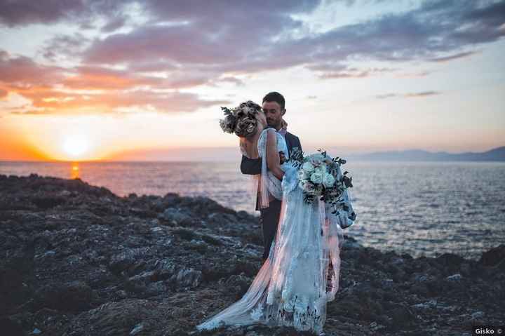 La tua reazione per questa foto romantica - 1