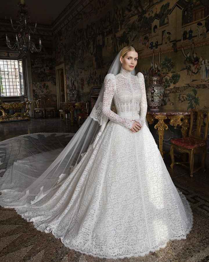 Nozze reali in Italia per la nipote di Lady D: Kitty Spencer e il suo abito principesco - 2
