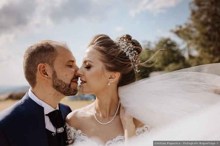 4 Matrimoni.com: vota il dettaglio del look - 3