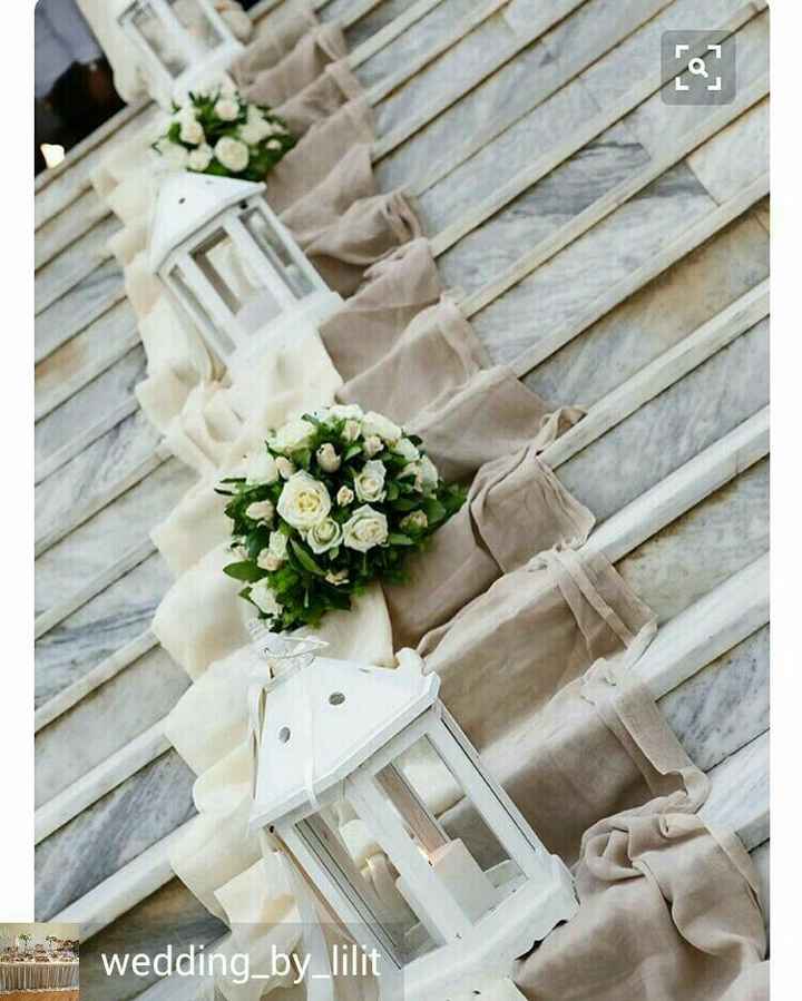 Scalinata chiesa - 2