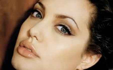 trucco angelina jolie