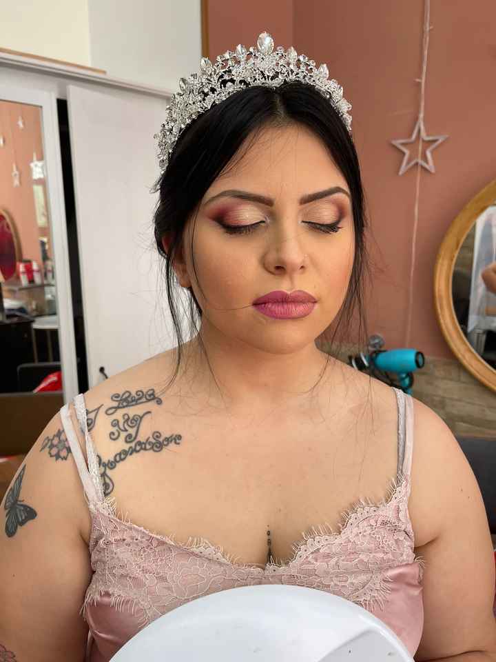 Trucco e acconciatura - 1