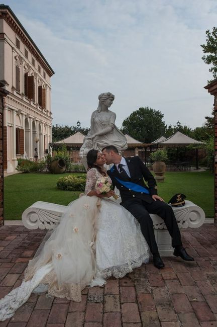 Le spose dall'abito principesco esistono ancora? - 14