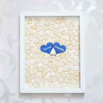 quadro guestbook con cuoricini di legno 