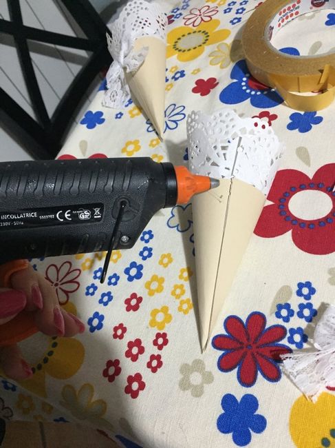 Tutorial coni porta riso tema pizzo fai da te! - 16