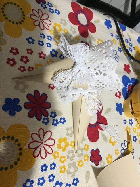 Tutorial coni porta riso tema pizzo fai da te! - 17