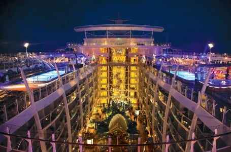 Nave crociera Oasis of the Seas - Royal Caribbean