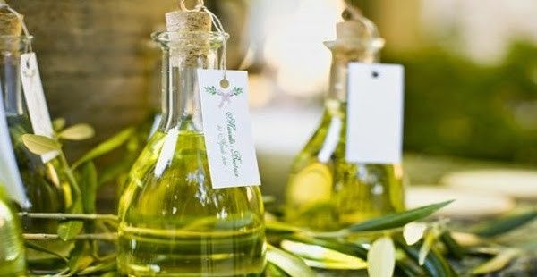 Bottiglia di olio di oliva 3