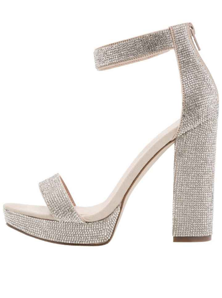 Le vostre scarpe? - 1