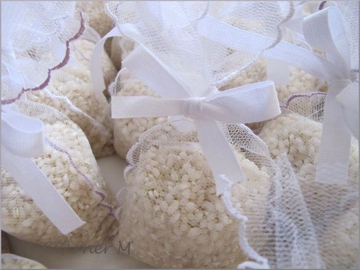 Il lancio del riso ! Tra tradizione e significato 1