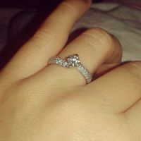 Che ne dite di postare i vostri anelli di fidanzamento? - 1