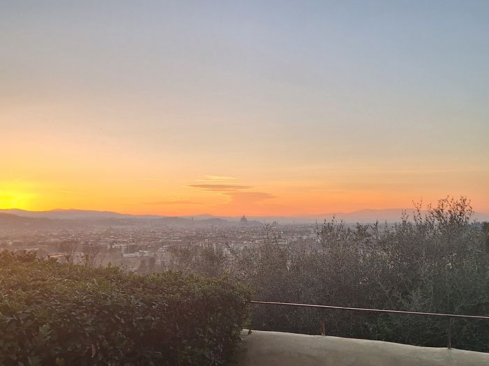 Location: ✅ o ⚠️? 2