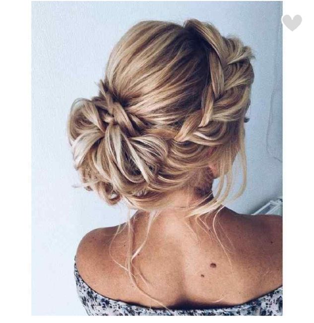 A.a.a cercasi acconciatura perfetta - 2