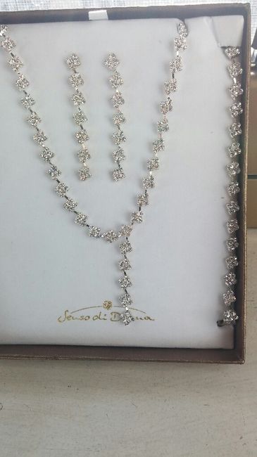 Collana e oreccchini - 1