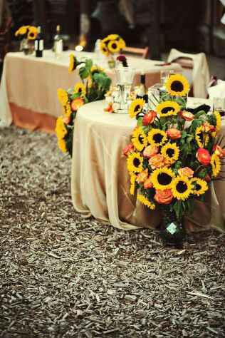  Idee matrimonio rustico e girasoli - 2