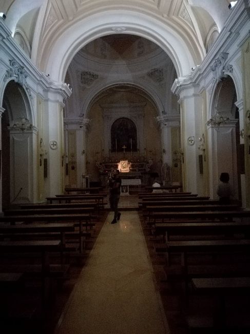 Info chiesa di Gesù e Maria (s.s. Rosario e San Vincenzo Ferrer) a Pozzuoli 2