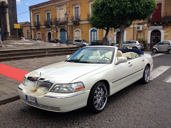 Che auto avete scelto per il vostro matrimonio? - 1