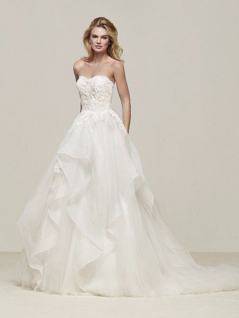 Pronovias 8