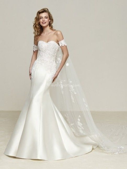 Pronovias 10