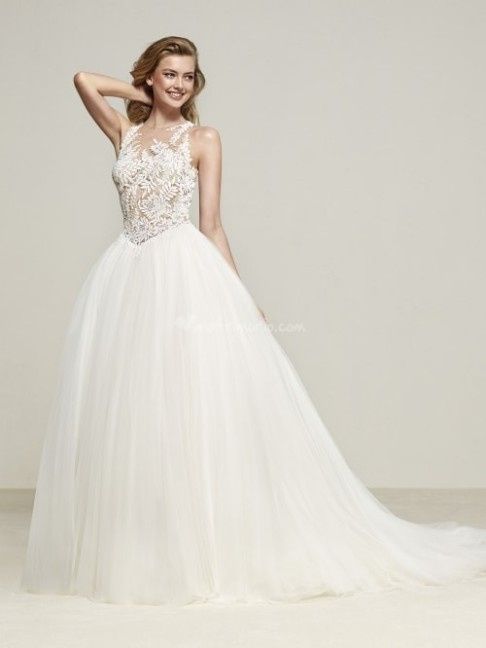 Pronovias 12