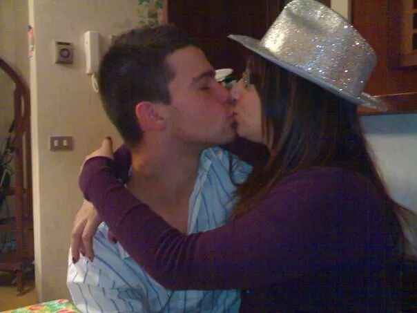 Si avvicina San Valentino - la foto dei vostri baci con fm - 2