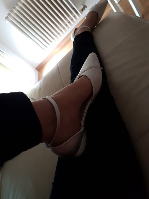 Cercasi scarpe da sposa basse - 1