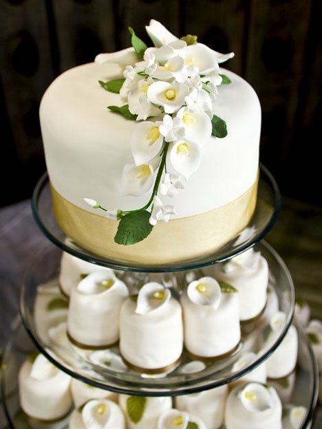 wedding cake