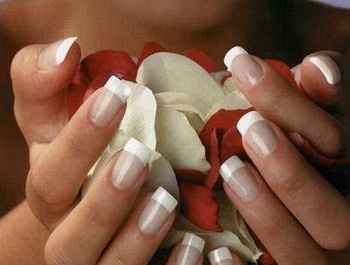 ...Nail-Art sposa...