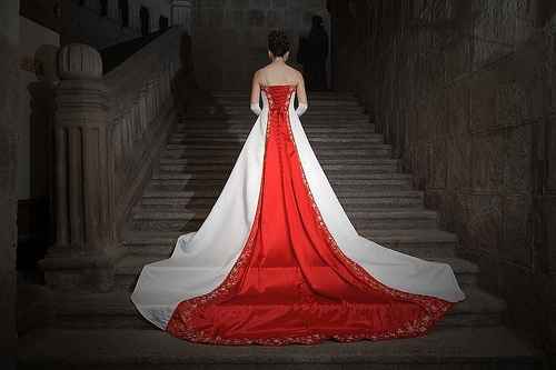 Matrimonio in rosso e bianco