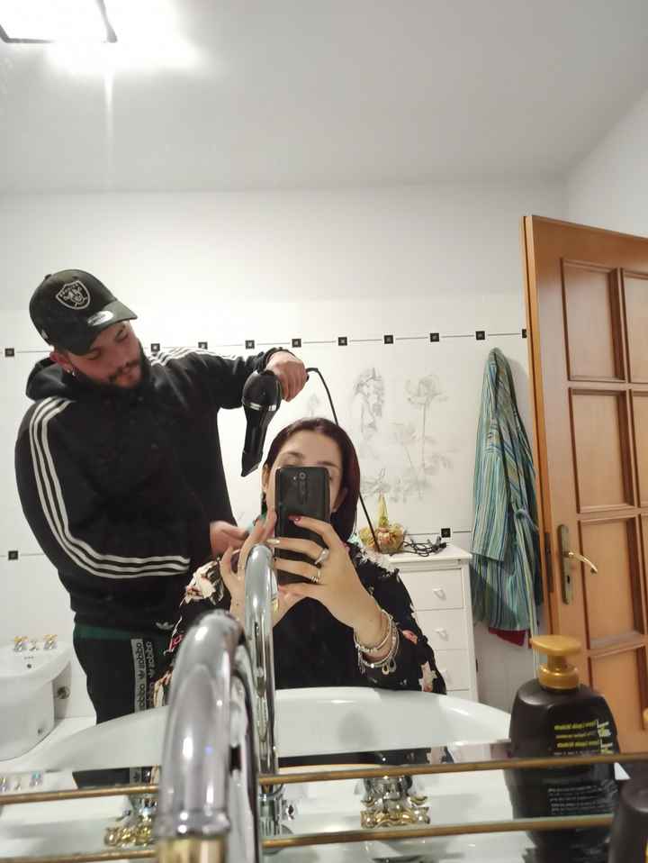 Postate una foto di voi due 👇 - 1