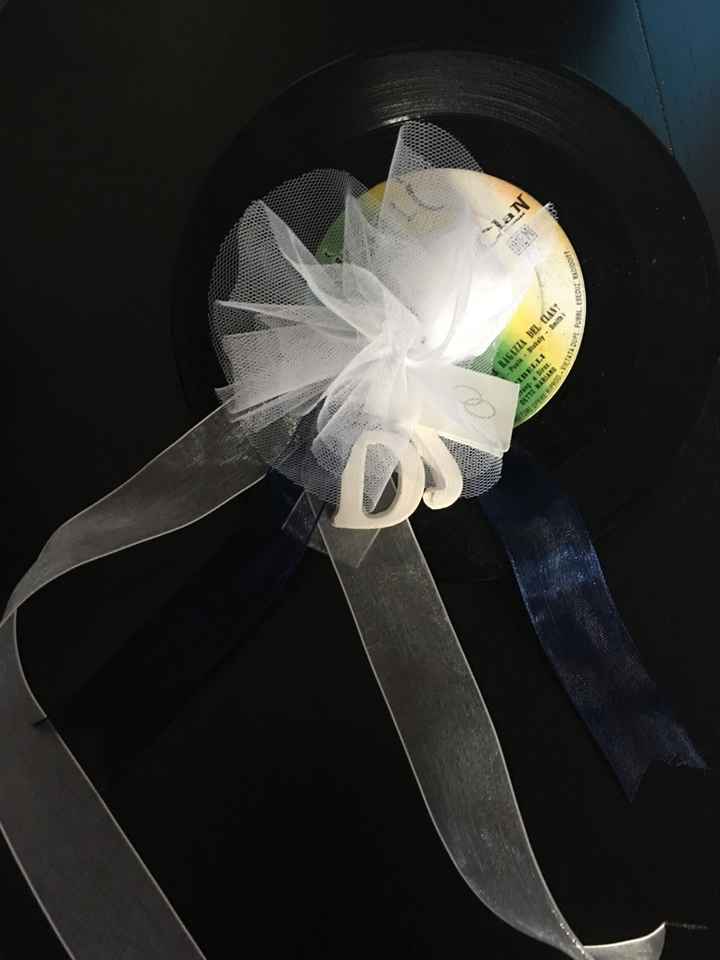 Il prototipo delle nostre bomboniere-disco! - 1