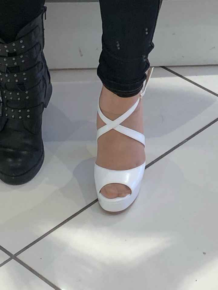 Scelta scarpe - 2