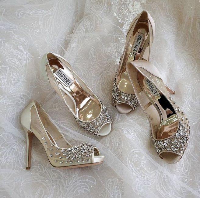 Scarpe sposa: classiche o particolari? Grandi firme o risparmio? 8