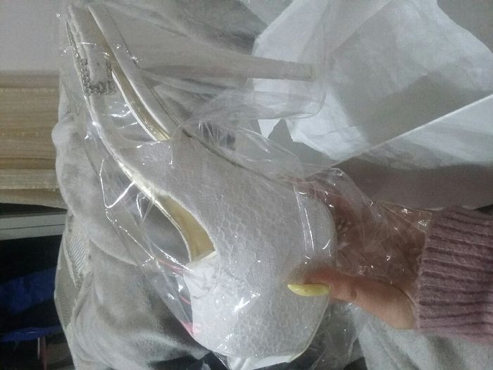 Scarpe  di chi sono??? - 1