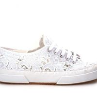 ma della superga in pizzo che ne pensate? 