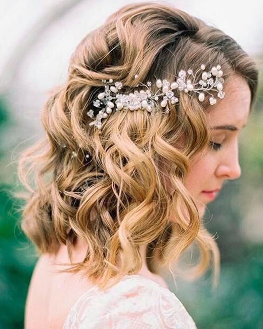 Acconciatura capelli corti 10