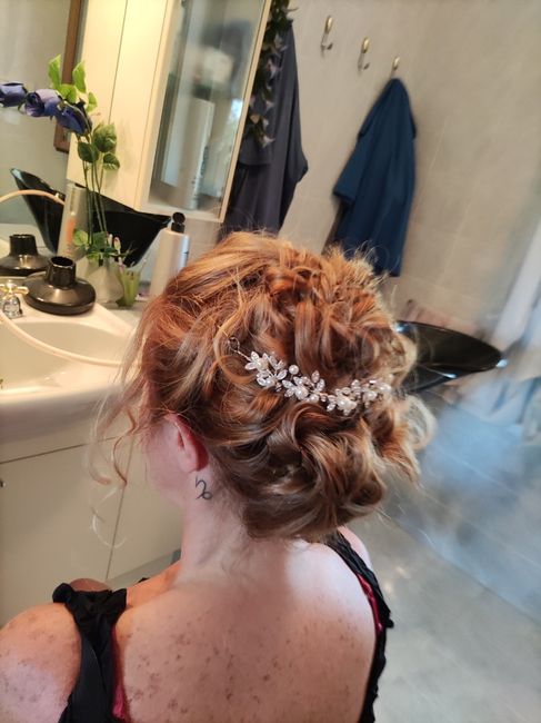 Acconciatura decisa 5