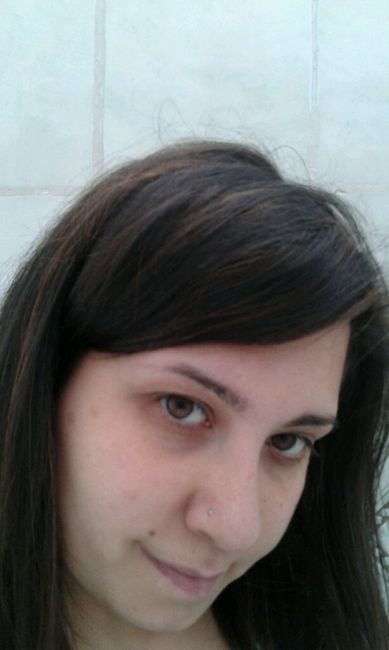 C'è chi dopo le nozze taglia i capelli e chi...si fa bionda :d - 2