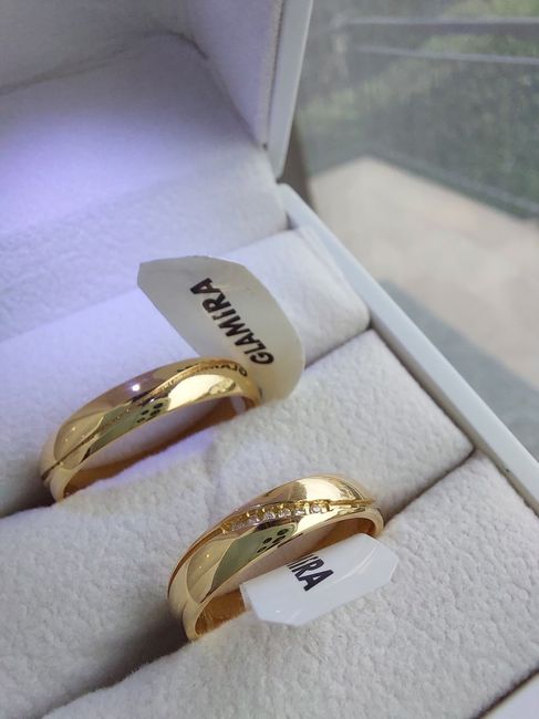 Scelta fedi: classiche o con diamanti? 1