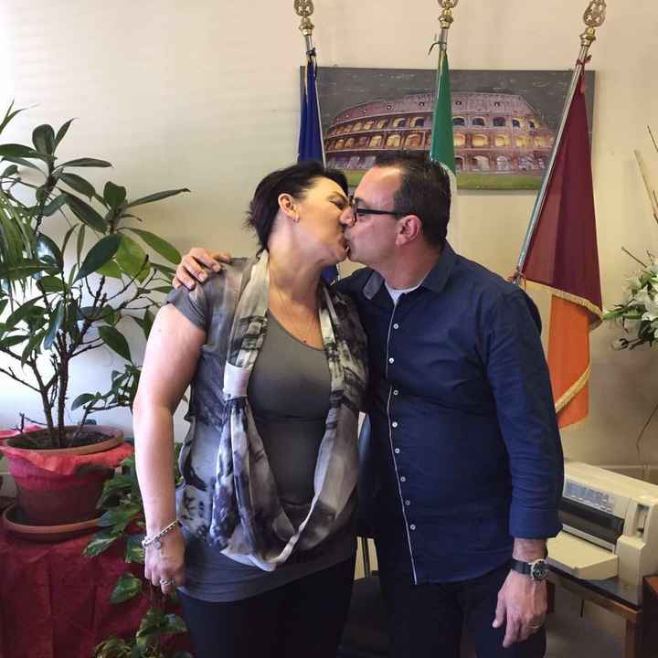 Presentati pubblicando una foto tua e del tuo fm - 1