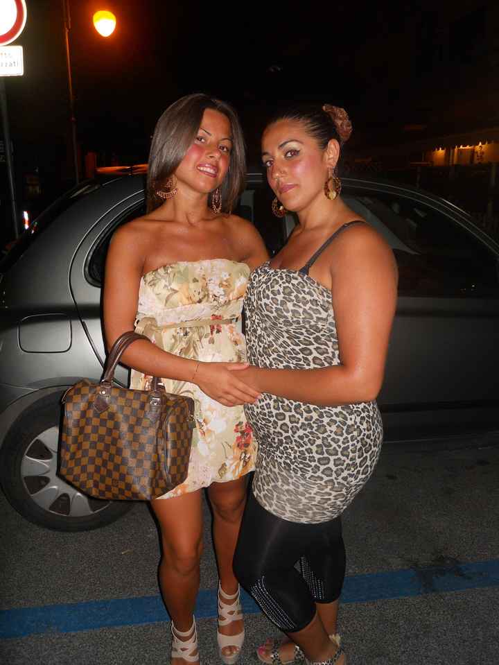 io e la mia sorellina ke mi fara da damigella