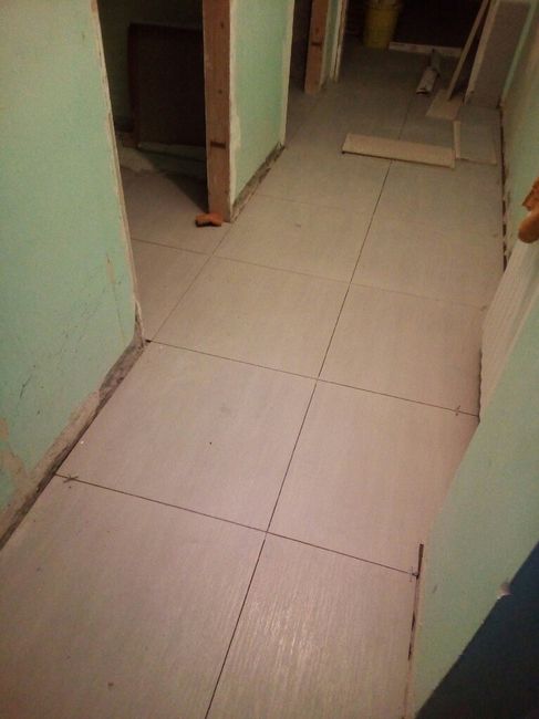Aiutooo paavimento - 1