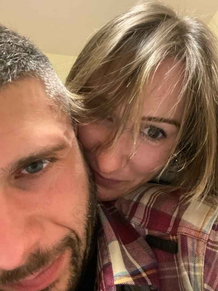 Postate una foto di voi due 👇 - 1