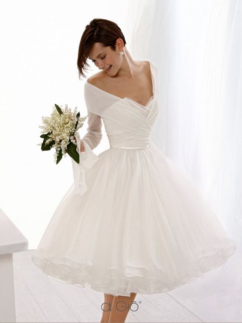 15 abiti da sposa corti👗 8