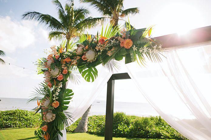 Un matrimonio con fiori tropicali 7