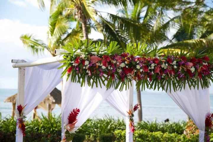 Un matrimonio con fiori tropicali - 8