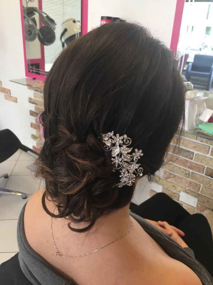 Acconciatura.... parrucchiera fantastica - 1