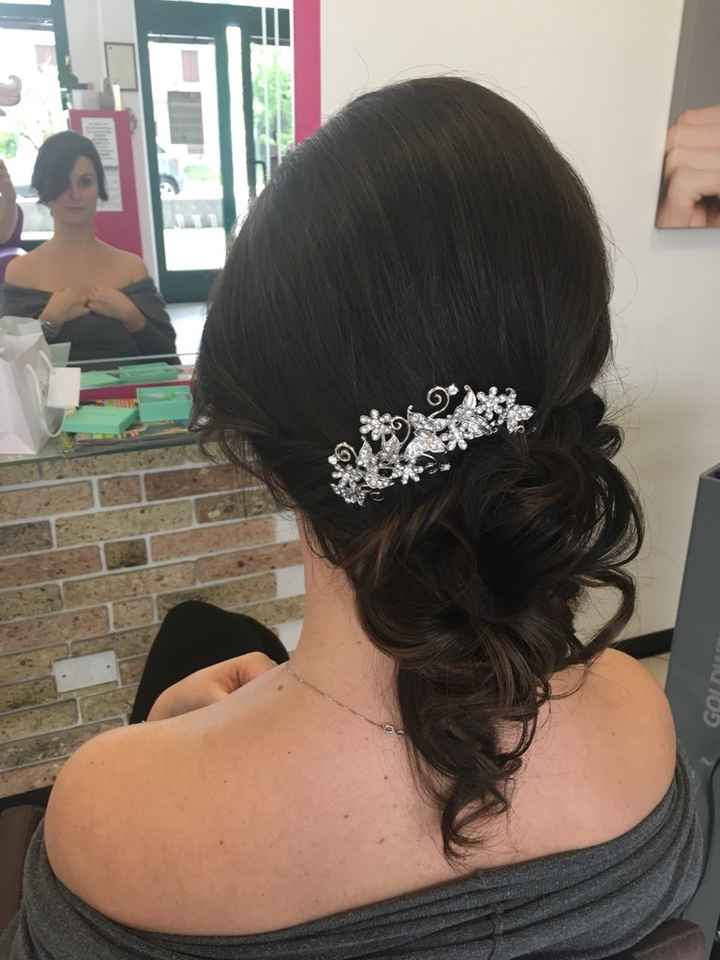 Acconciatura.... parrucchiera fantastica - 2