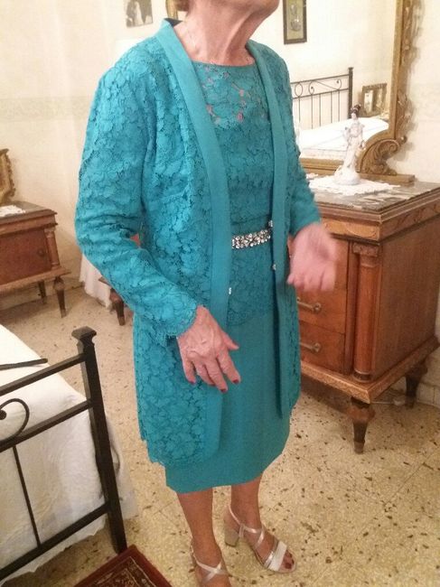 Abiti da cerimonia per la nonna della sposa online